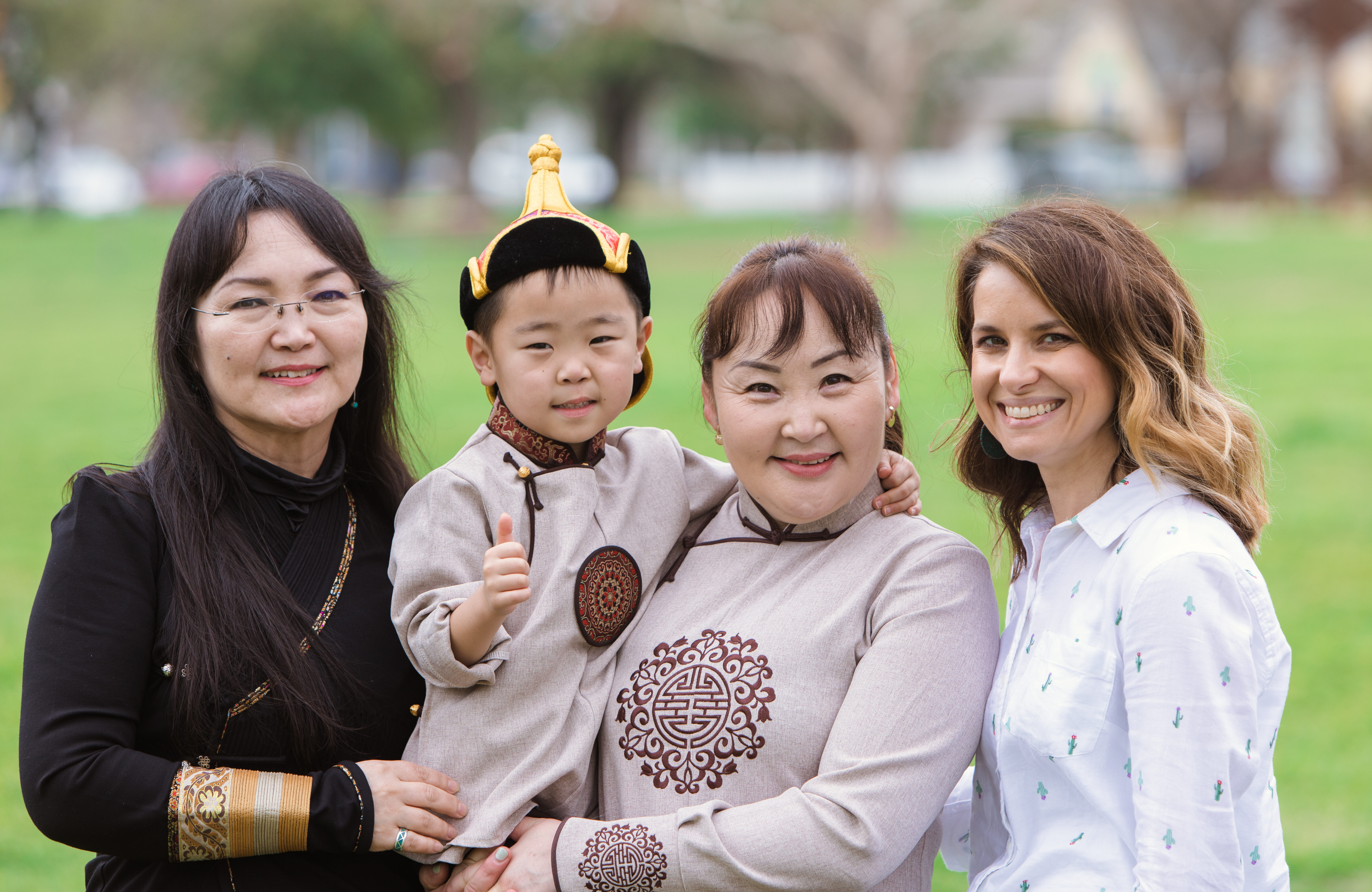 HeartGift patient Ariun from Mongolia with host family